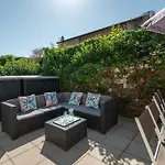 Апартаменты Confortable 4 Etoiles Avec Parking A Seulement 150m Des Thermes De