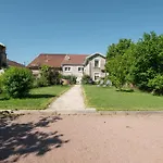 Confortable 4 Etoiles Avec Parking A Seulement 150m Des Thermes De Апартаменты *