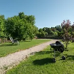 Confortable 4 Etoiles Avec Parking A Seulement 150m Des Thermes De Бэн-ле-Бэн