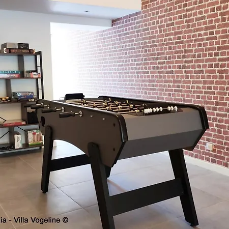 Confortable Appartement 4 Etoiles Avec Parking A Seulement 150M Des Thermes De Bains-Les-Bains Lägenhet *