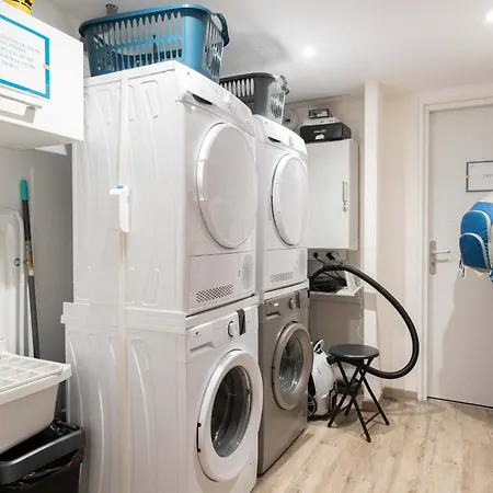 Confortable 4 Etoiles Avec Parking A Seulement 150m Des Thermes De Apartment *