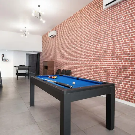 Apartment Confortable 4 Etoiles Avec Parking A Seulement 150m Des Thermes De Bains-les-Bains